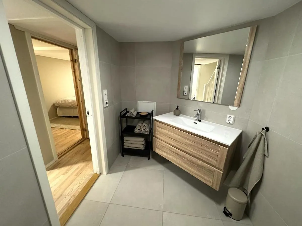 Large Apartment 1 Kilometer To Bryggen Bergen